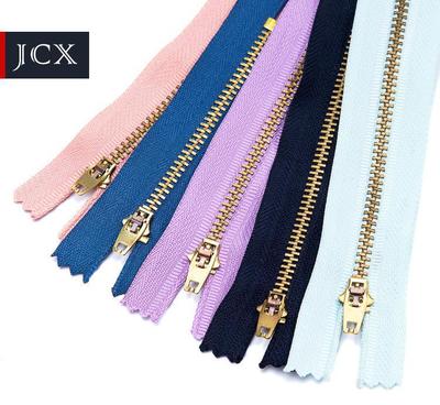 新品DIY批發(fā)黃銅拉鏈品牌拉鏈免費(fèi)拿樣來(lái)圖加工來(lái)料加工